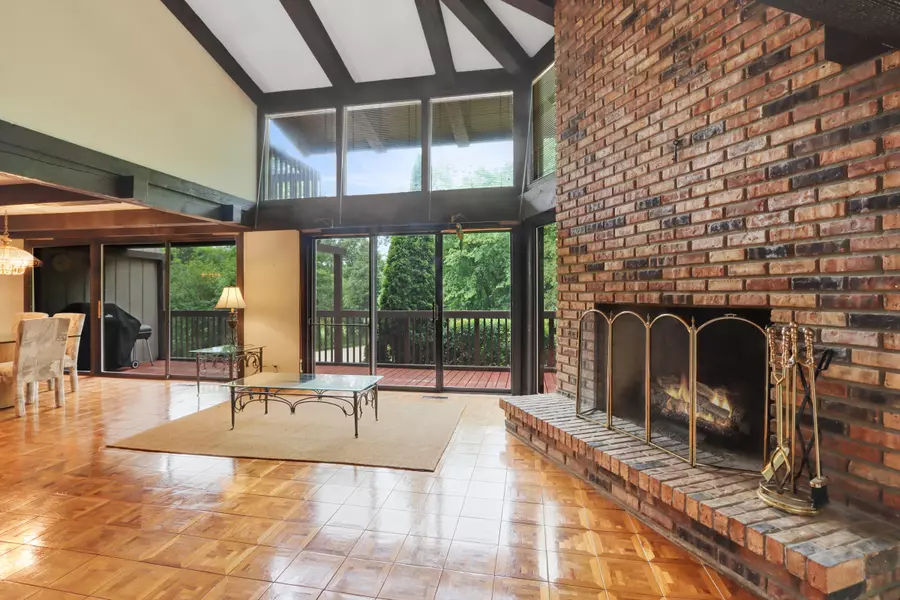 930 Alpine Dr Unit PP2, Fontana, WI 53125