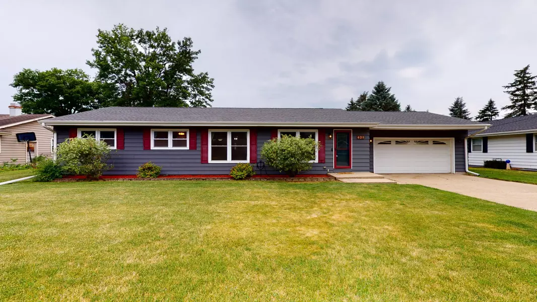 621 Stafford Rd, Janesville, WI 53546