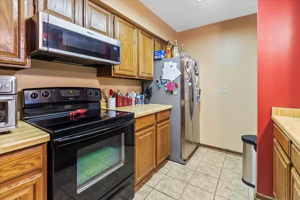 Mukwonago, WI 53149,510 S Rochester St Unit H