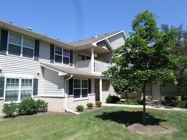 1715 State St Unit 40, Union Grove, WI 53182