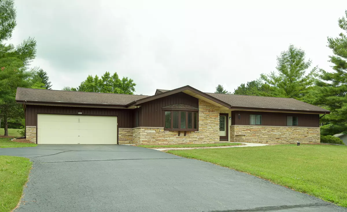 Trenton, WI 53095,5579 Whispering Pines Dr