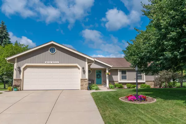 W152N7433 Westwood Dr, Menomonee Falls, WI 53051