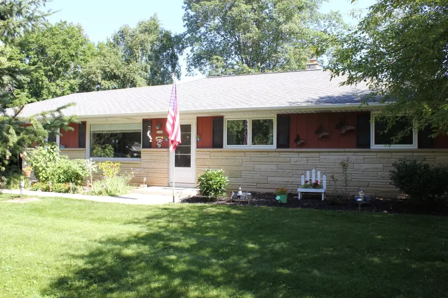 3598 N Jansen Dr, Barton, WI 53090