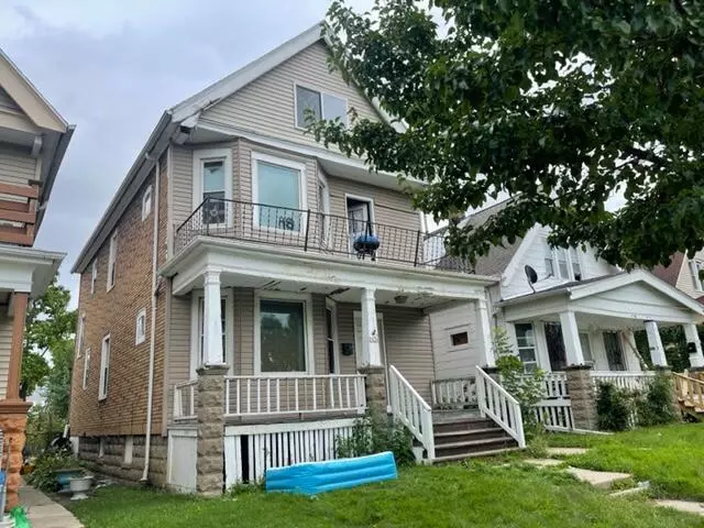 Milwaukee, WI 53215,2674 S 10th St