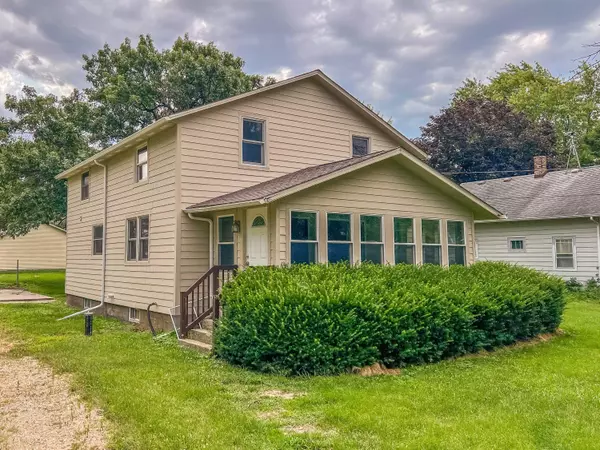 N634 Pleasant St, Linn, WI 53195