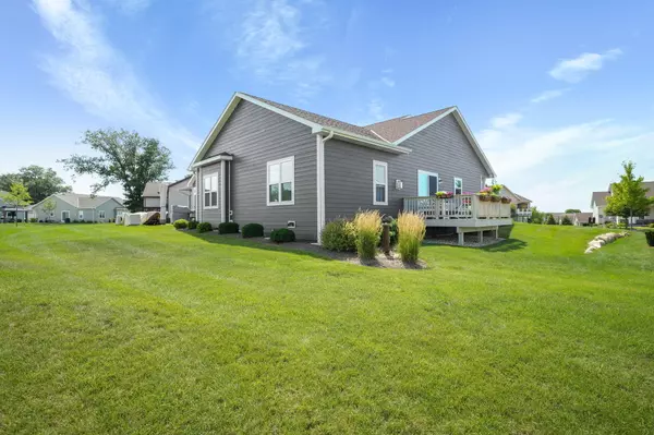 Rochester, WI 53105,233 Settlement Dr