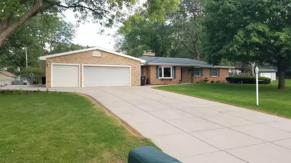 New Berlin, WI 53146,21965 W Lochinvar Ln