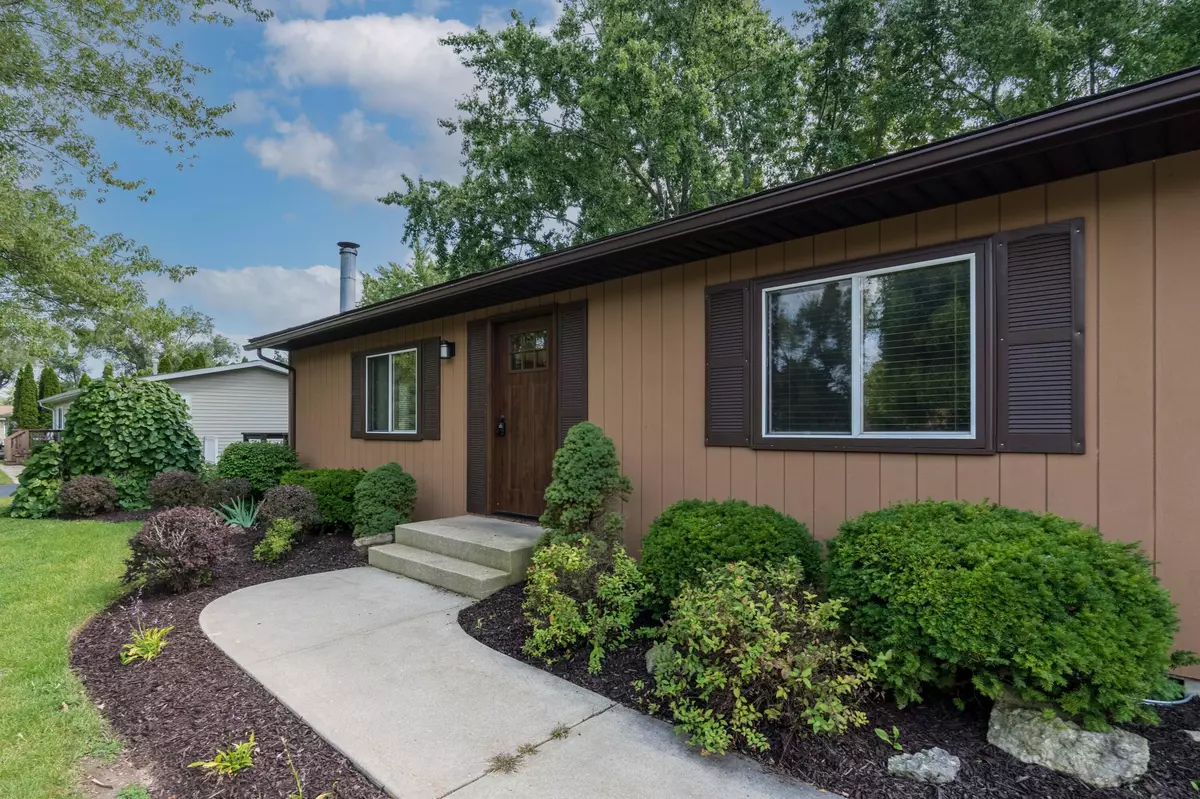 Twin Lakes, WI 53181,1821 Pheasant Ave