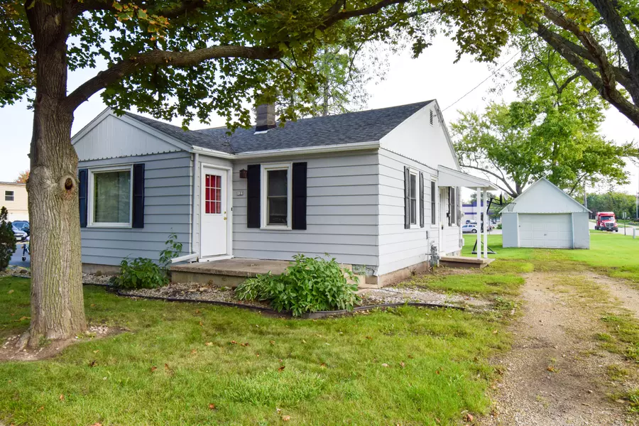 123 S Elizabeth St, Whitewater, WI 53190