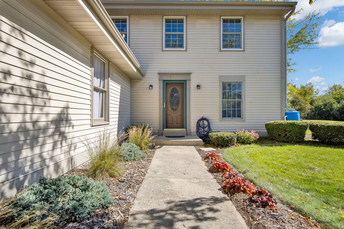 Mukwonago, WI 53149,1259 River Park Cir E