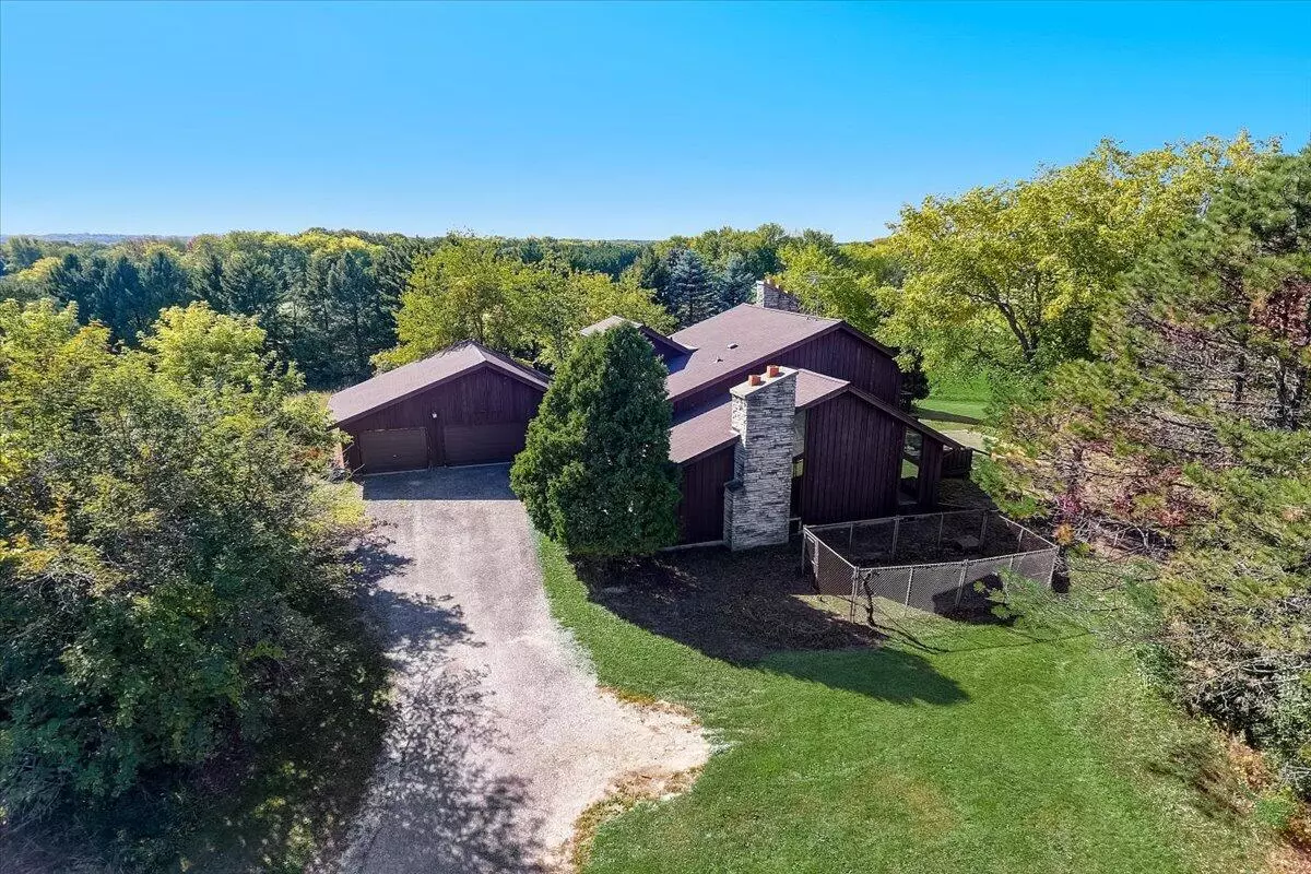 Lisbon, WI 53089,N74W24659 Lauren Dr