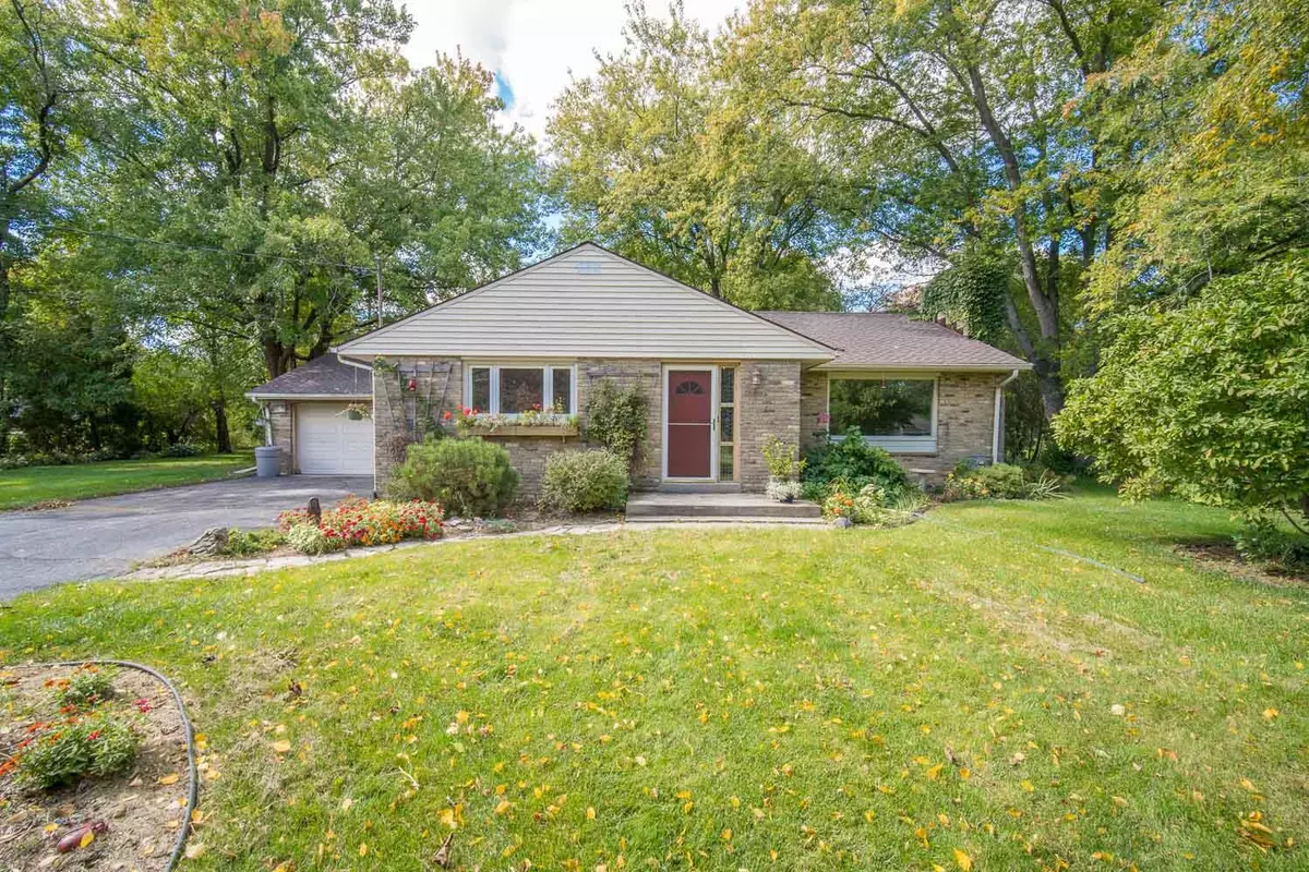 Franklin, WI 53132,7951 S Kiefer Dr