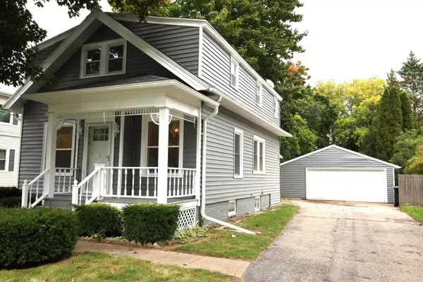 8558 N 42nd St, Brown Deer, WI 53209