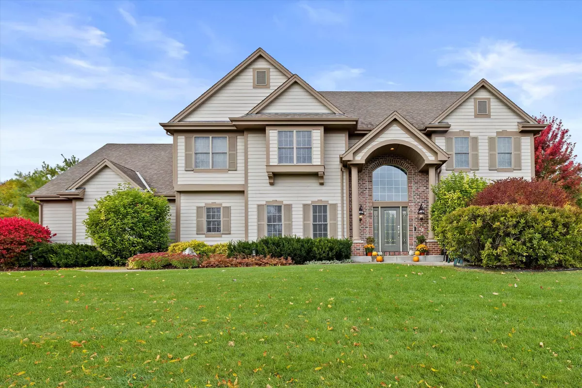 Mequon, WI 53097,13855 N Legacy Hills Dr