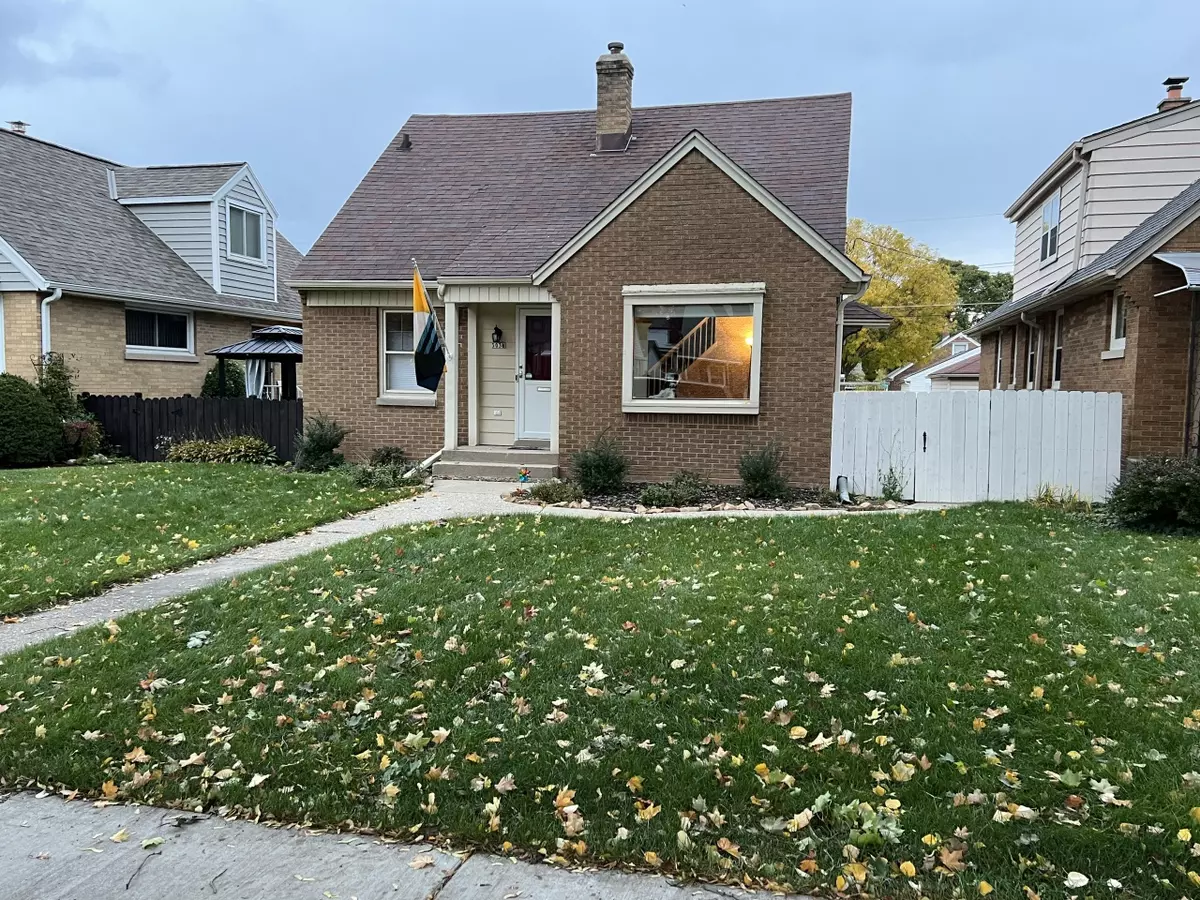 Milwaukee, WI 53222,3038 N 85th St