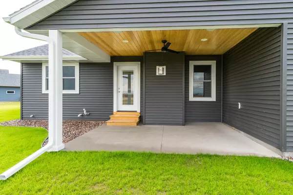 Holmen, WI 54636,1721 Waxwing Ln