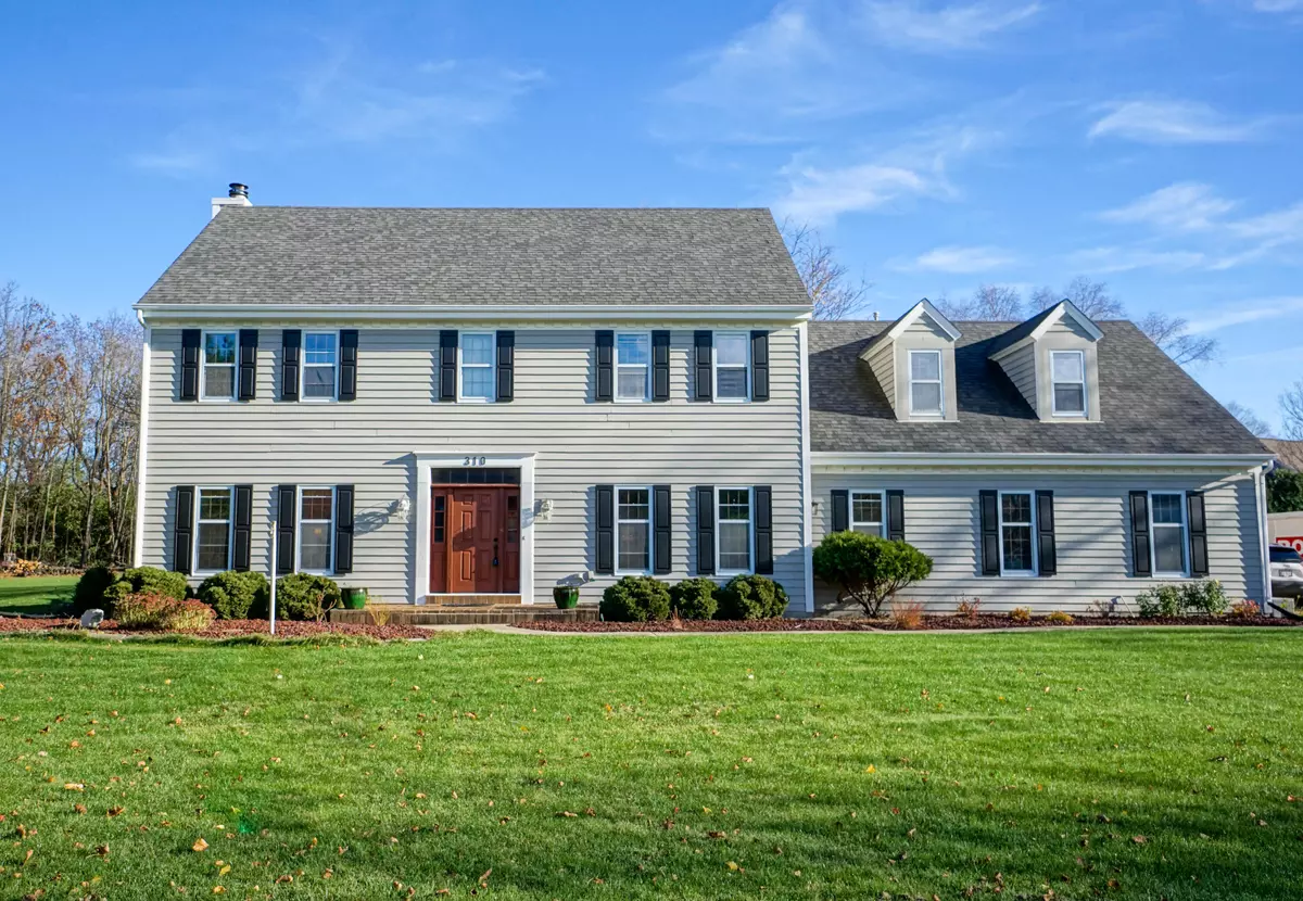 Hartland, WI 53029,310 Crystal Dr