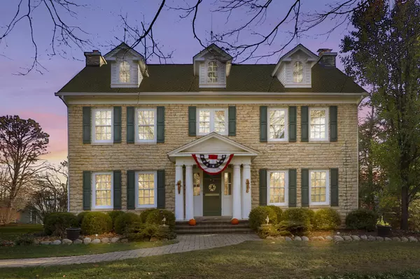 7839 Cooper Rd, Pleasant Prairie, WI 53158