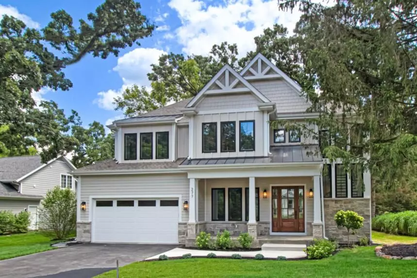 277 Waubun Dr, Fontana, WI 53125