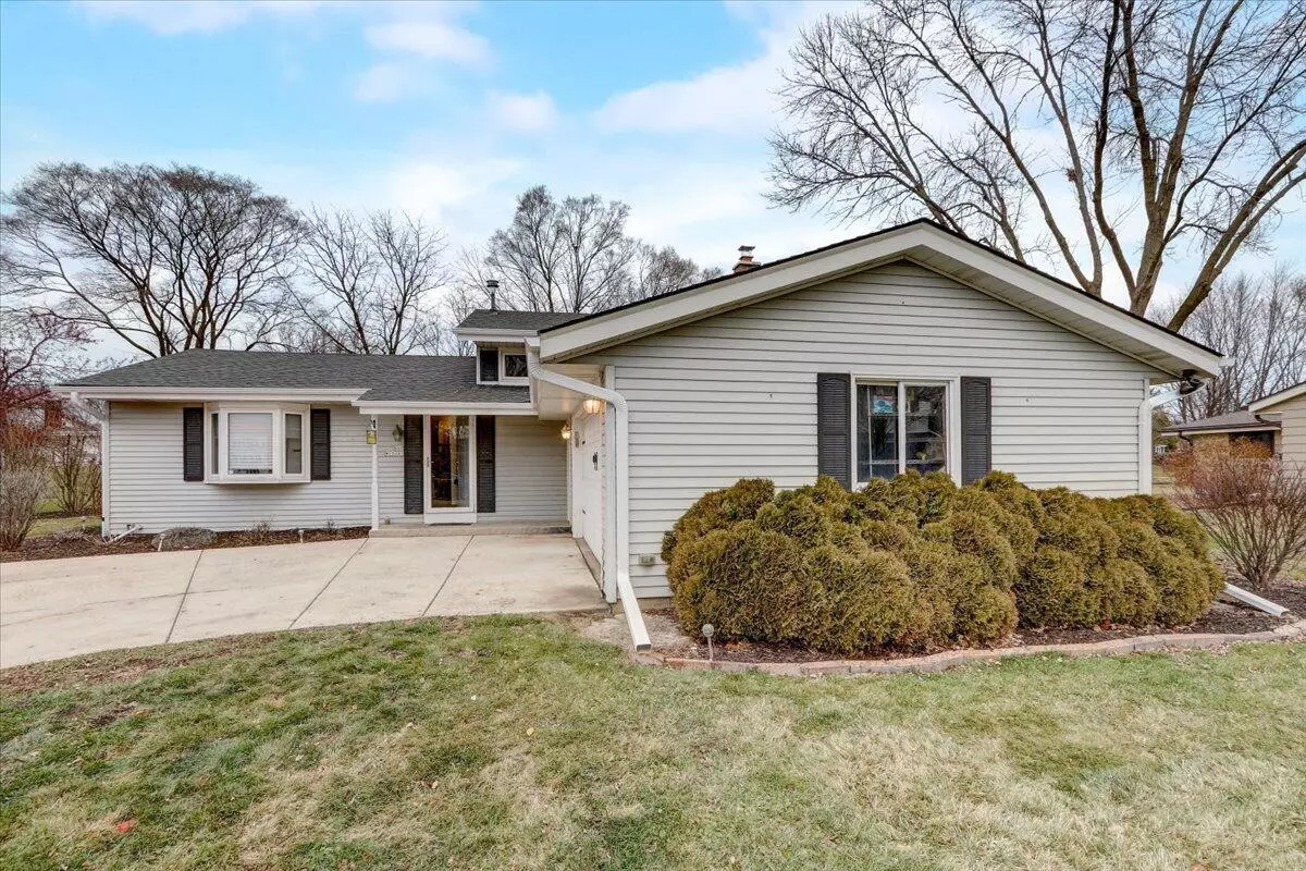 Muskego, WI 53150,S68W13492 Bristlecone Ln