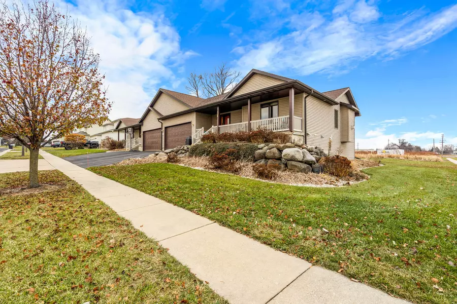 963 Reed St, Lake Mills, WI 53551