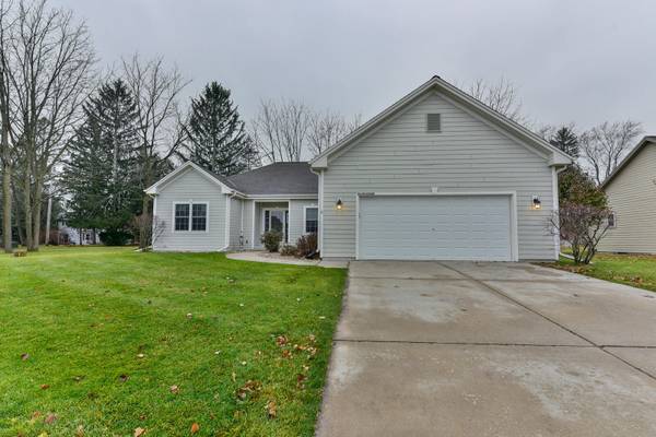 W236 N6565 Cotey Ct, Sussex, WI 53089