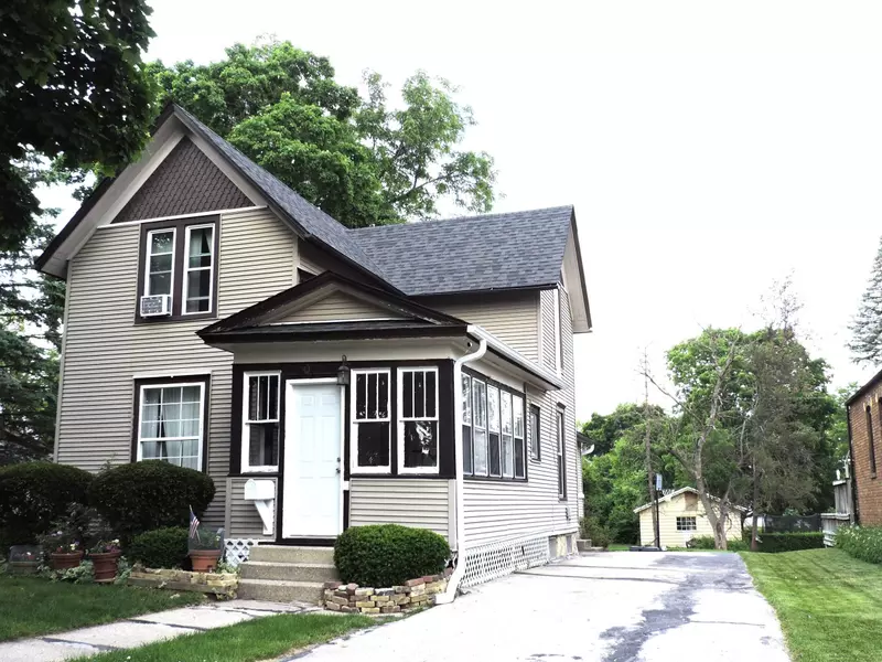 507 E Wisconsin St, Delavan, WI 53115