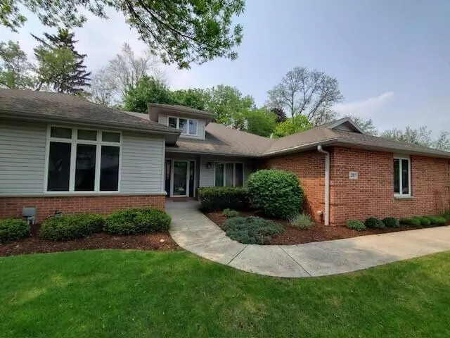 Burlington, WI 53105,205 Thorngate Ct