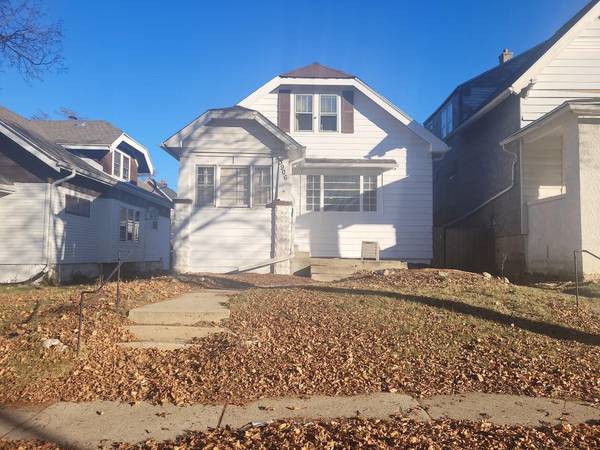 3906 N 14th St, Milwaukee, WI 53206