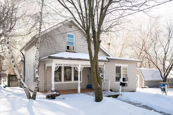 425 E Decker St, Viroqua, WI 54665