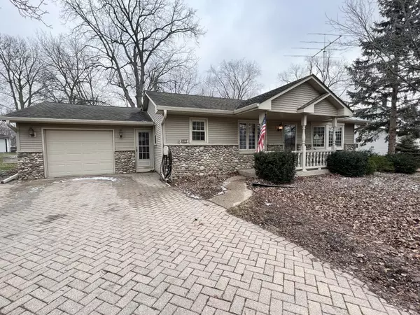 403 Westview Ave, Clinton, WI 53525