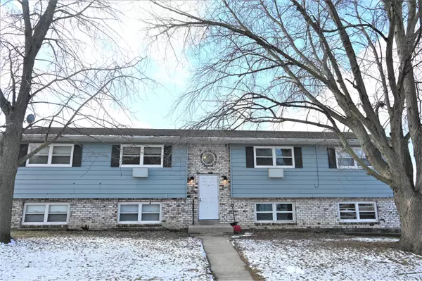 607 N Spring St Unit APT 1, Random Lake, WI 53075