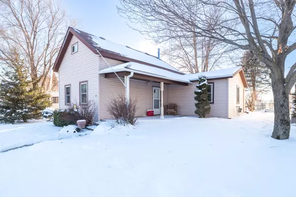 577 Milwaukee St, Lomira, WI 53048