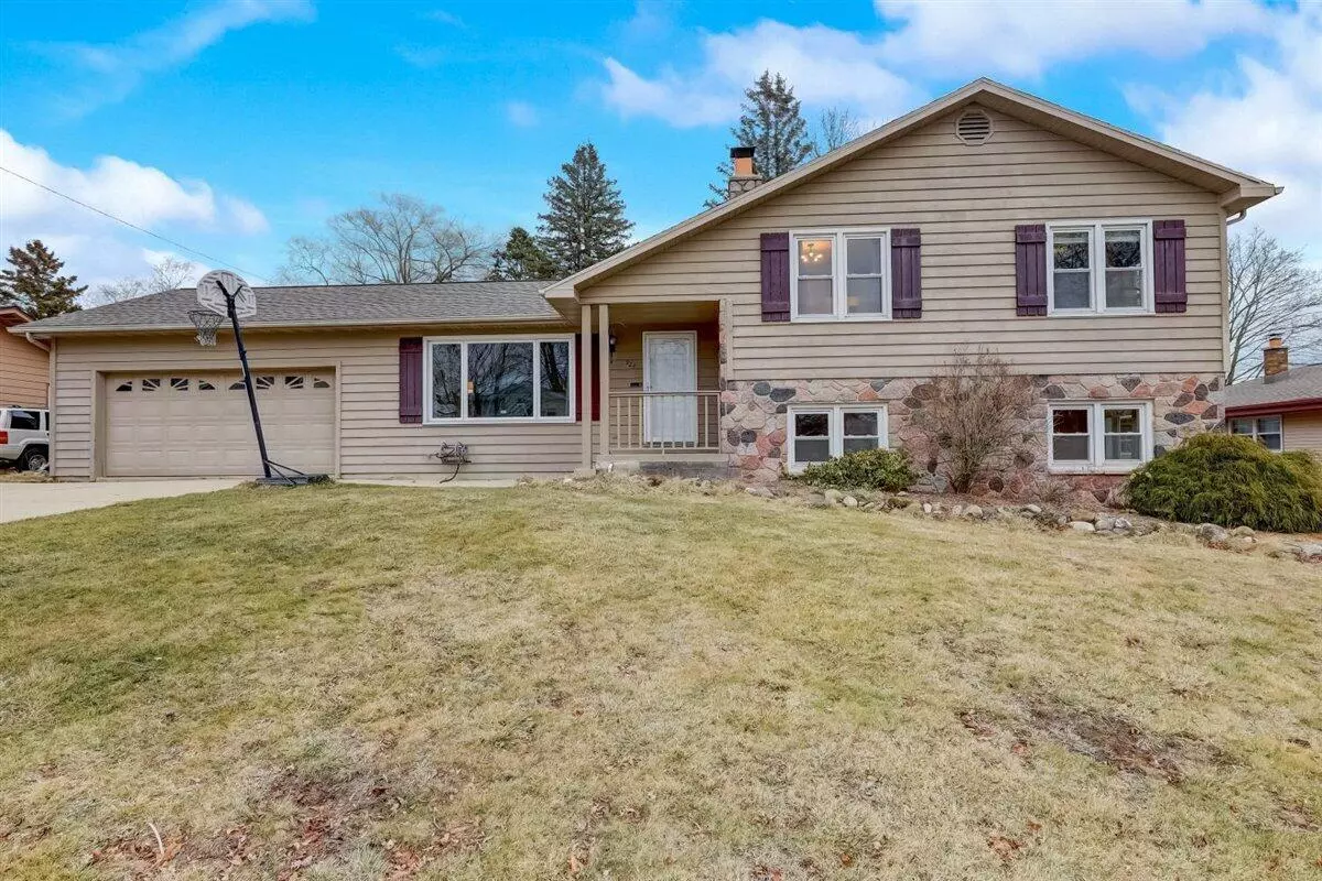 Port Washington, WI 53074,924 Fairview Dr