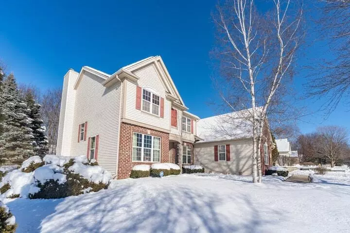 Sussex, WI 53089,N75W24248 N Woodsview Dr