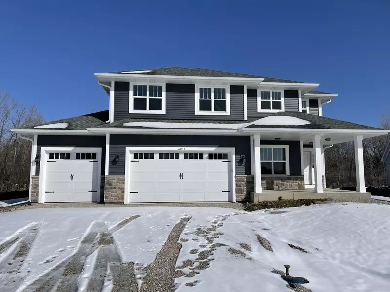 6032 Fox Run Ln, Mount Pleasant, WI 53406