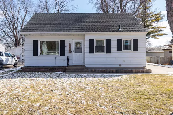 2367 Libal St, Allouez, WI 54301