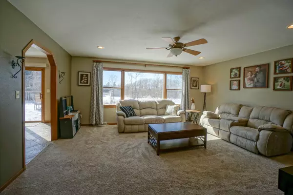 Oconomowoc, WI 53066,219 Shore Cir