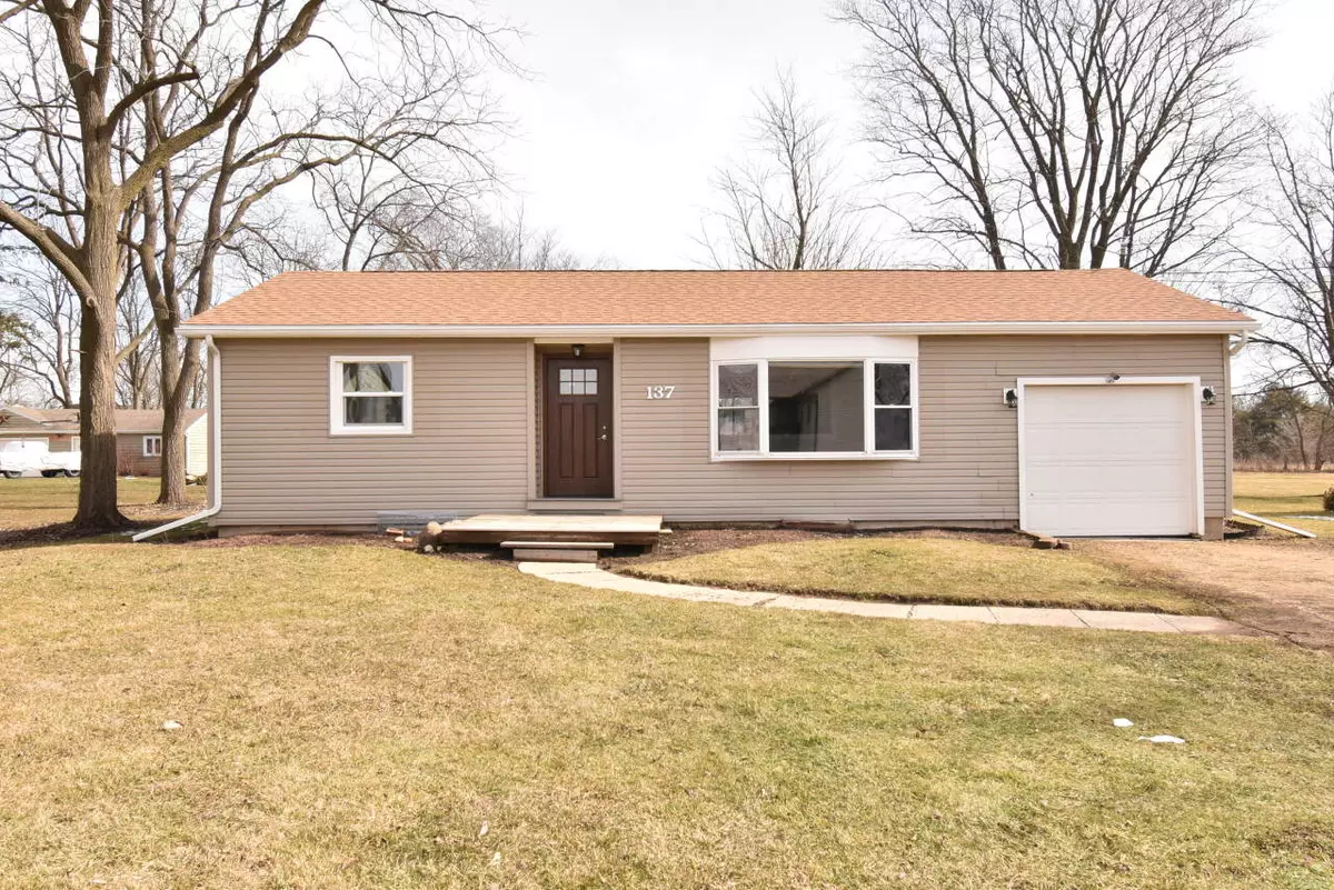 Darien, WI 53114,137 Sharon St