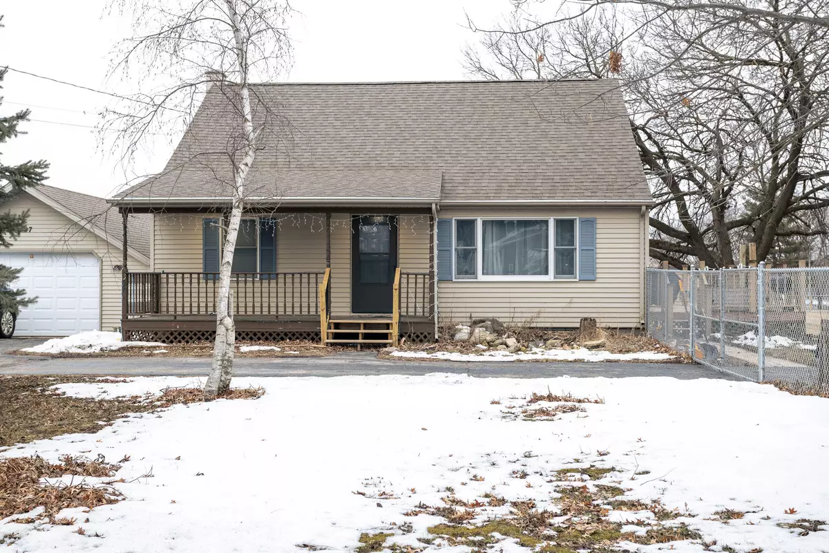 Neosho, WI 53059,327 Milwaukee St