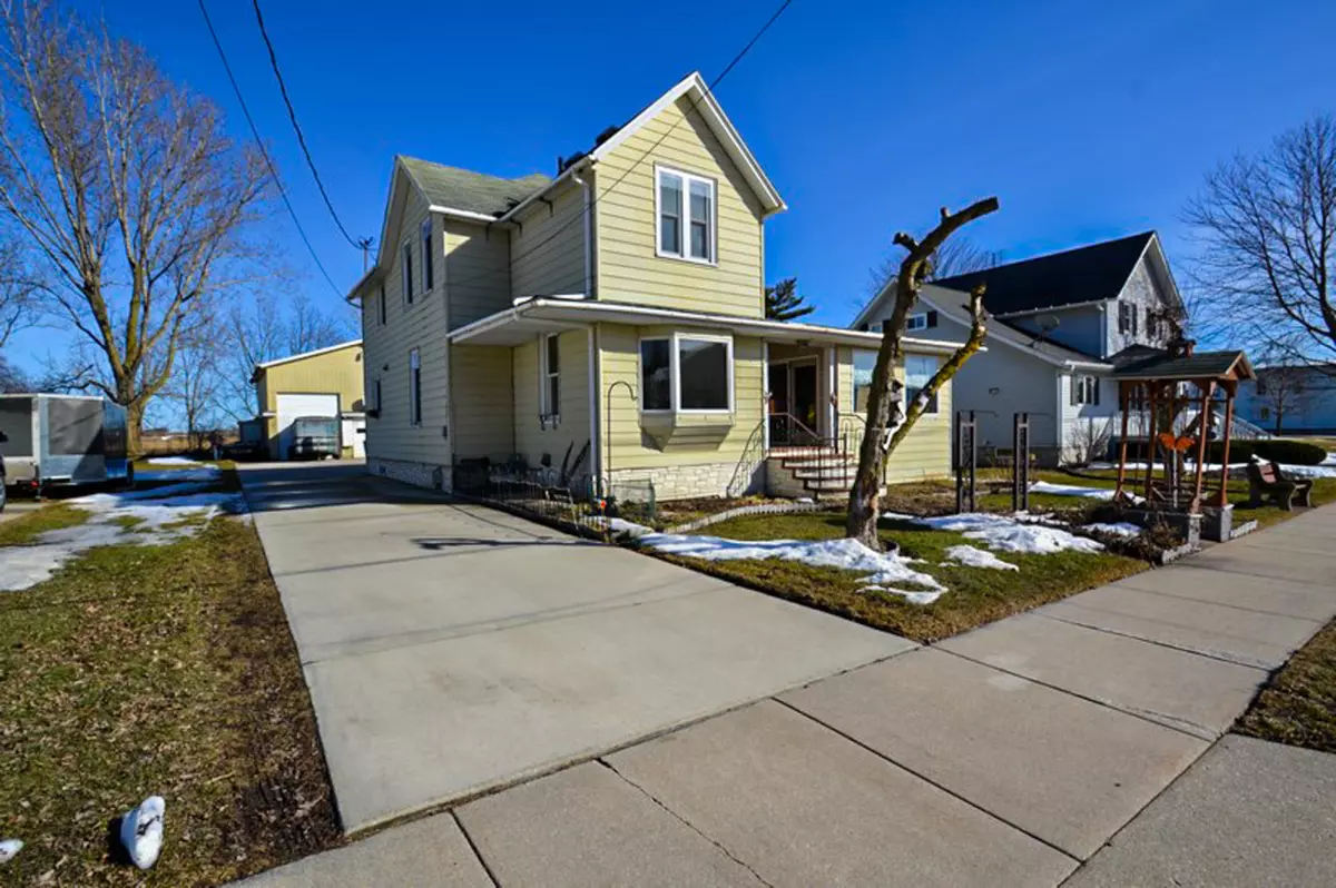 Lomira, WI 53048,938 N Water St