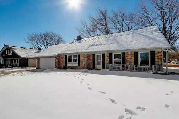 12825 W Eden Trl, New Berlin, WI 53151