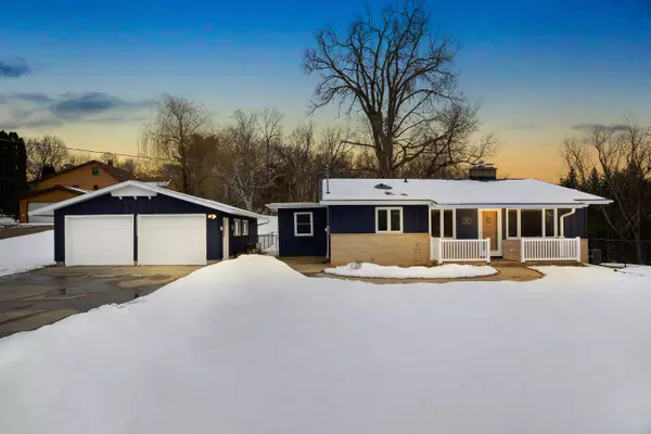 Holmen, WI 54636,550 State St