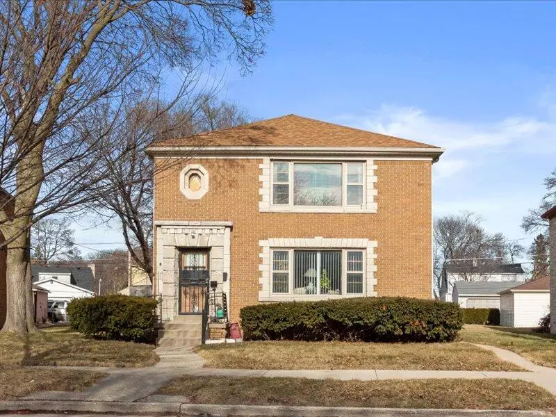 Milwaukee, WI 53216,4038 N Elmhurst Rd Unit 4040
