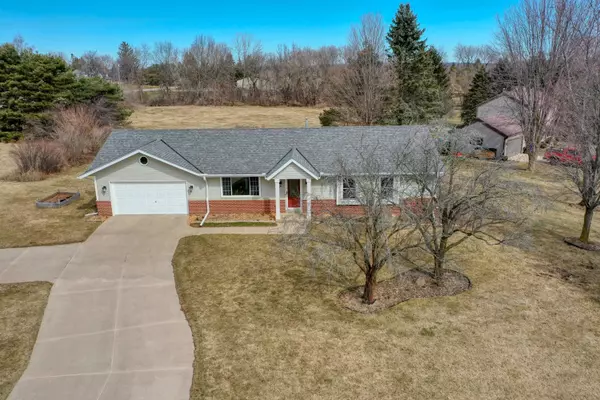 N83W25944 Spring Hill Blvd, Lisbon, WI 53089