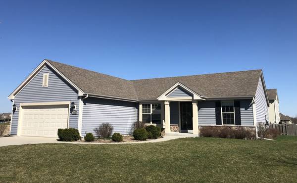 3845 Tiffany St, Waukesha, WI 53189