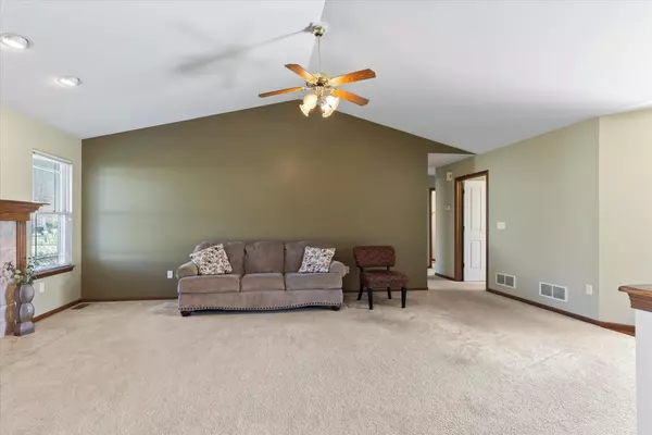 Lake Geneva, WI 53147,773 N Andria Dr