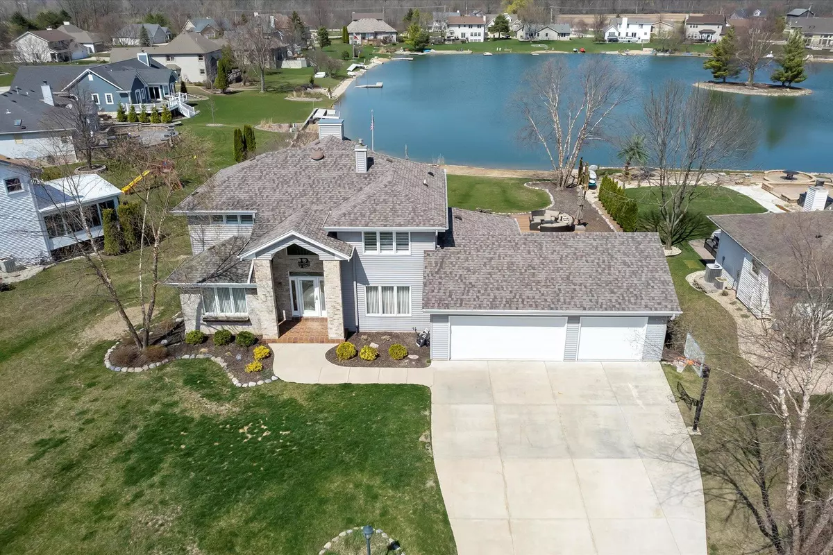 Oak Creek, WI 53154,3080 E Lindy Ln