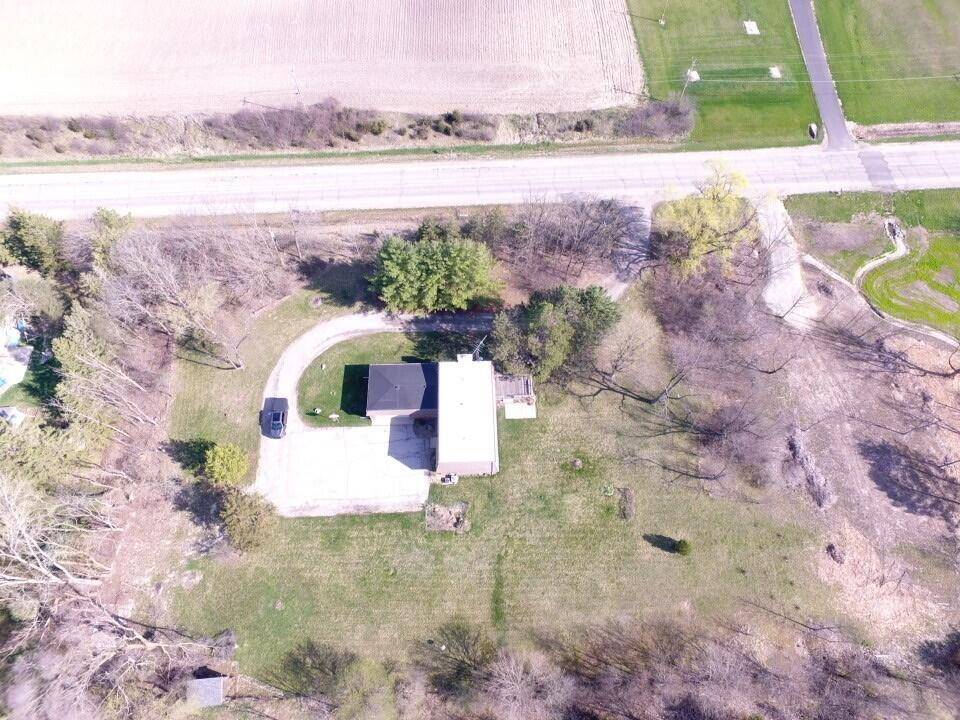 23403 60th St, Paddock Lake, WI 53168
