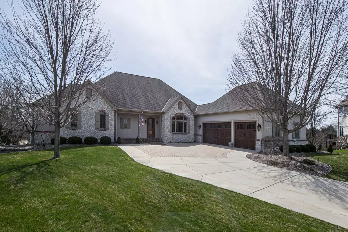 Hartland, WI 53029,579 Southern Oak Cir